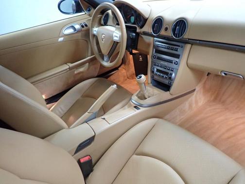 2007 Porsche Boxster 2dr Roadster 5-Spd Manual