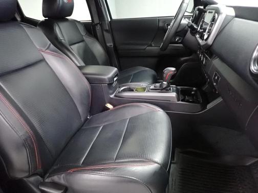 2017 Toyota Tacoma Base