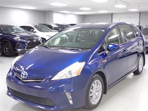 2012 Toyota Prius v Three