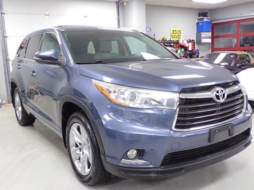 2015 Toyota Highlander Limited Platinum
