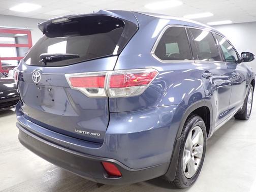 2015 Toyota Highlander Limited Platinum