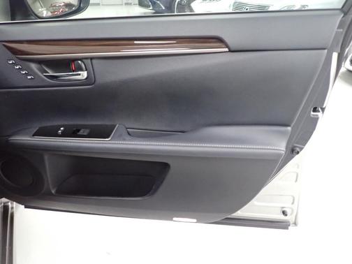 2016 Lexus ES 350 Base