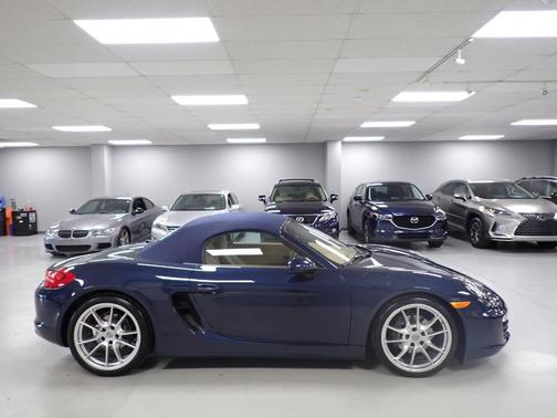 2013 Porsche Boxster 2dr Roadster Manual