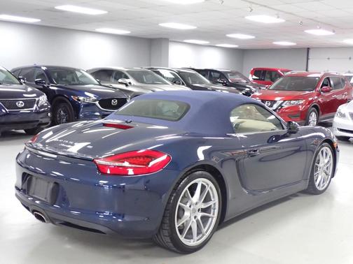 2013 Porsche Boxster 2dr Roadster Manual