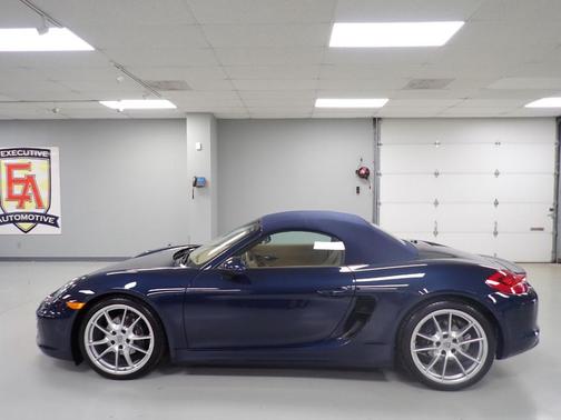 2013 Porsche Boxster 2dr Roadster Manual