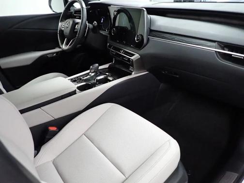Pearl White 2024 Lexus RX 350 Premium