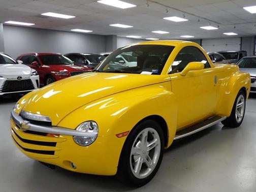 Slighshot Yellow 2003 Chevrolet SSR LS