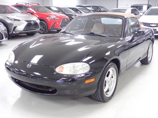 1999 Mazda MX-5 Miata Base