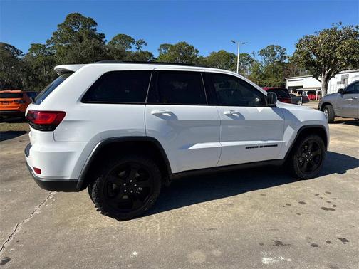 2019 Jeep Grand Cherokee Upland
