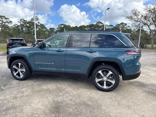 Steel Blue 2026 Jeep Grand Cherokee Limited