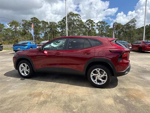 2024 Chevrolet Trax LS