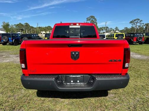 2024 RAM 1500 Classic Warlock Quad Cab 4x4 6'4' Box