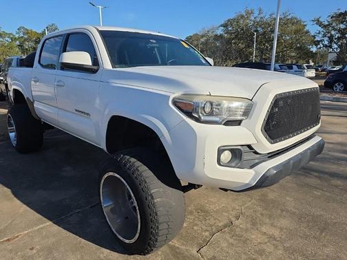 2016 Toyota Tacoma SR5