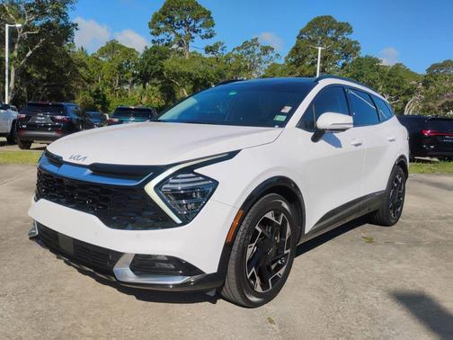 Glacial White Pearl 2023 Kia Sportage SX-Prestige