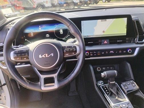 Glacial White Pearl 2023 Kia Sportage SX-Prestige