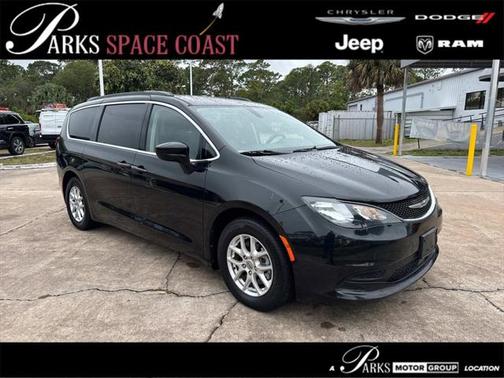 2021 Chrysler Voyager LXI