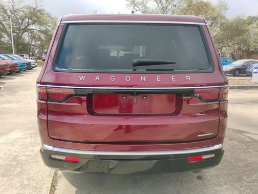 2024 Jeep Wagoneer Series II 4x2