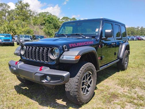 Black Clearcoat 2024 Jeep Wrangler Rubicon