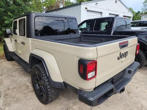 2022 Jeep Gladiator Sport S