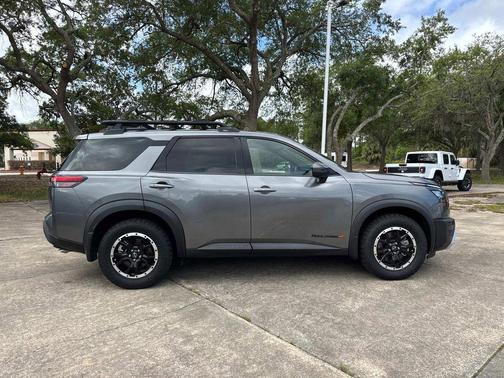 2023 Nissan Pathfinder Rock Creek 4WD