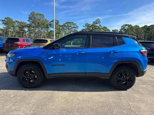 2023 Jeep Compass Trailhawk