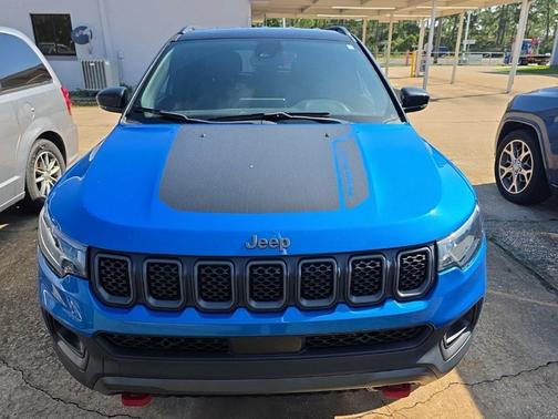 2023 Jeep Compass Trailhawk