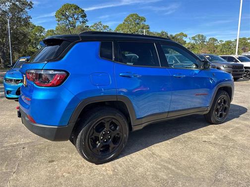 2023 Jeep Compass Trailhawk