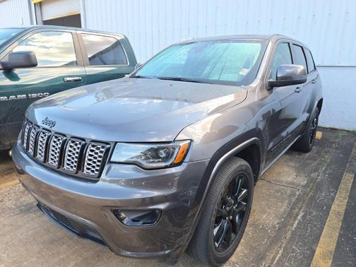 2021 Jeep Grand Cherokee Laredo