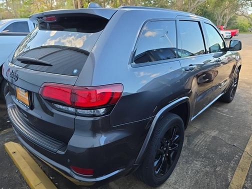 2021 Jeep Grand Cherokee Laredo
