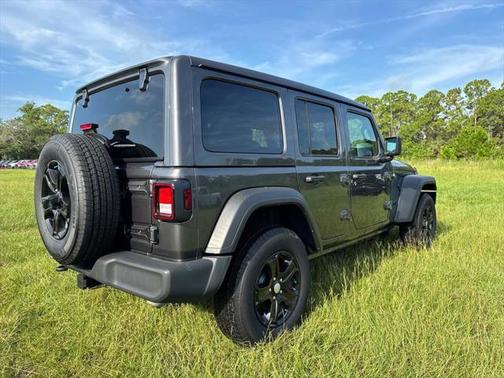 2022 Jeep Wrangler Unlimited Sport