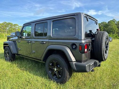 2022 Jeep Wrangler Unlimited Sport