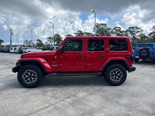 Firecracker Red Clearcoat 2024 Jeep Wrangler 4-Door Sahara 4x4