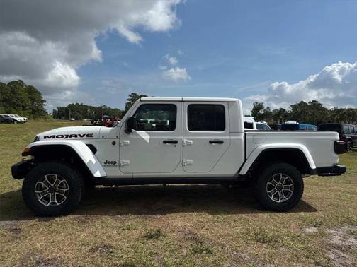 2025 Jeep Gladiator Mojave X