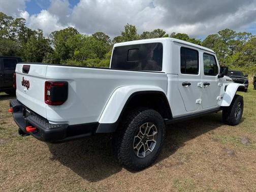 2025 Jeep Gladiator Mojave X