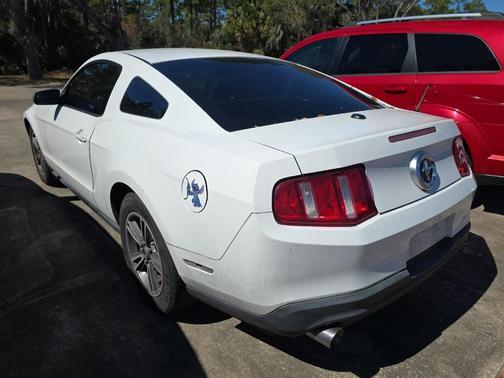 2012 Ford Mustang V6 Premium