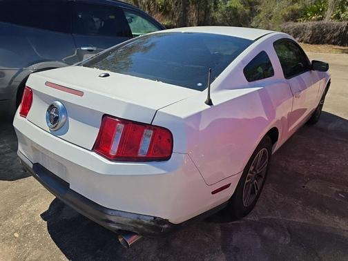 2012 Ford Mustang V6 Premium