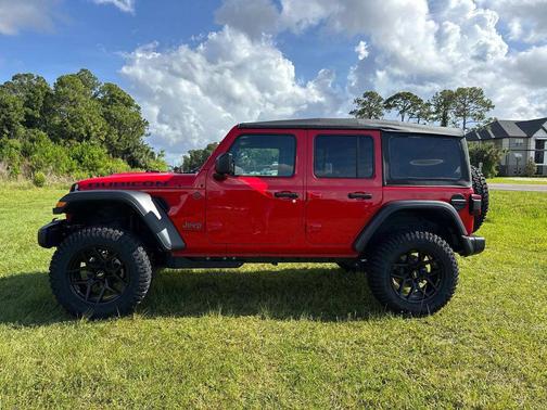 Firecracker Red Clearcoat 2026 Jeep Wrangler Rubicon