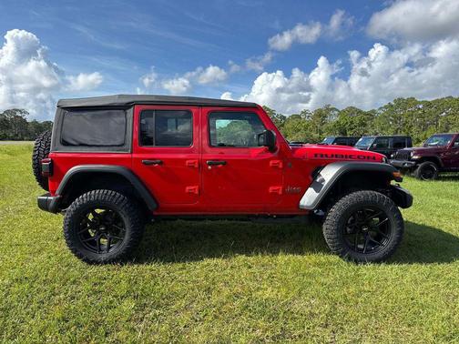 Firecracker Red Clearcoat 2026 Jeep Wrangler Rubicon