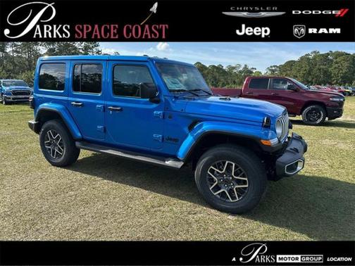 2025 Jeep Wrangler 4-Door Sahara 4x4