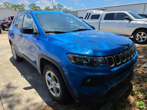 Laser Blue Pearlcoat 2023 Jeep Compass Latitude