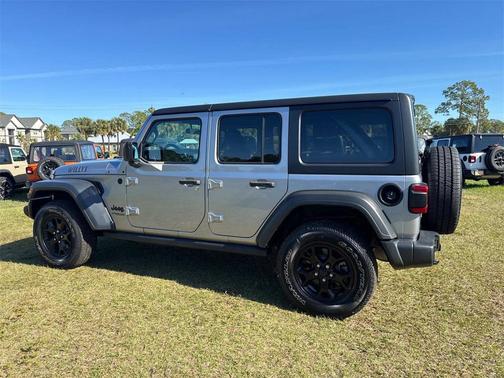 2020 Jeep Wrangler Unlimited Willys 4X4