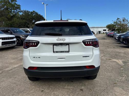 2026 Jeep Compass Latitude