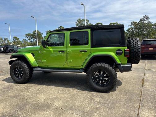 2018 Jeep Wrangler Unlimited Sahara