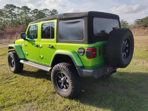 2018 Jeep Wrangler Unlimited Sahara