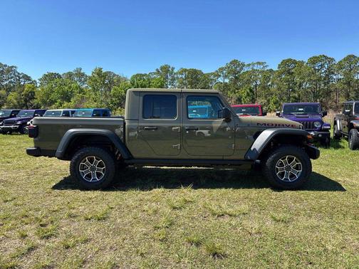 2026 Jeep Gladiator Mojave 4x4