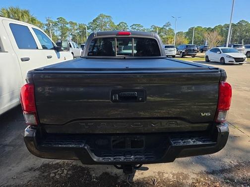2018 Toyota Tacoma TRD Sport