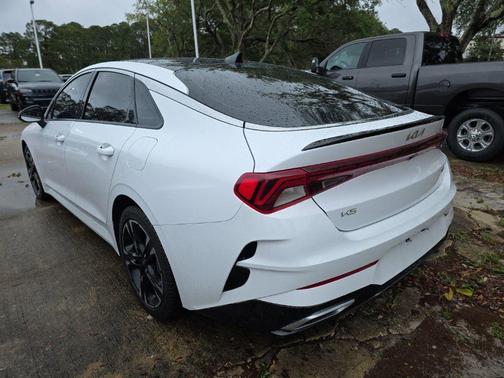 Glacial White Pearl 2023 Kia K5 GT-Line