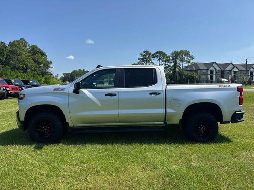 Silver Ice Metallic 2019 Chevrolet Silverado 1500 LT Trail Boss