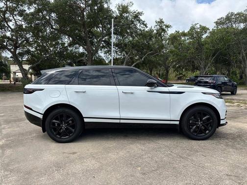 Fuji White 2026 Land Rover Range Rover Velar P250 SE R-Dynamic