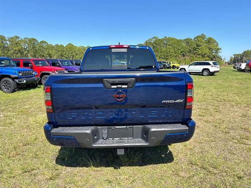 2023 Nissan Frontier PRO-4X
